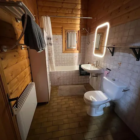 Le Cocon De Ла-Бресс